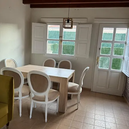 Сasa de vacaciones Mimosa En La Orilla